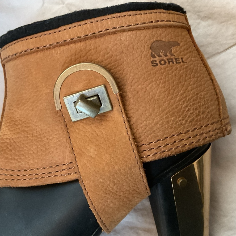 Sorel Medina II Boots, 7.5 - Picture 2 of 11